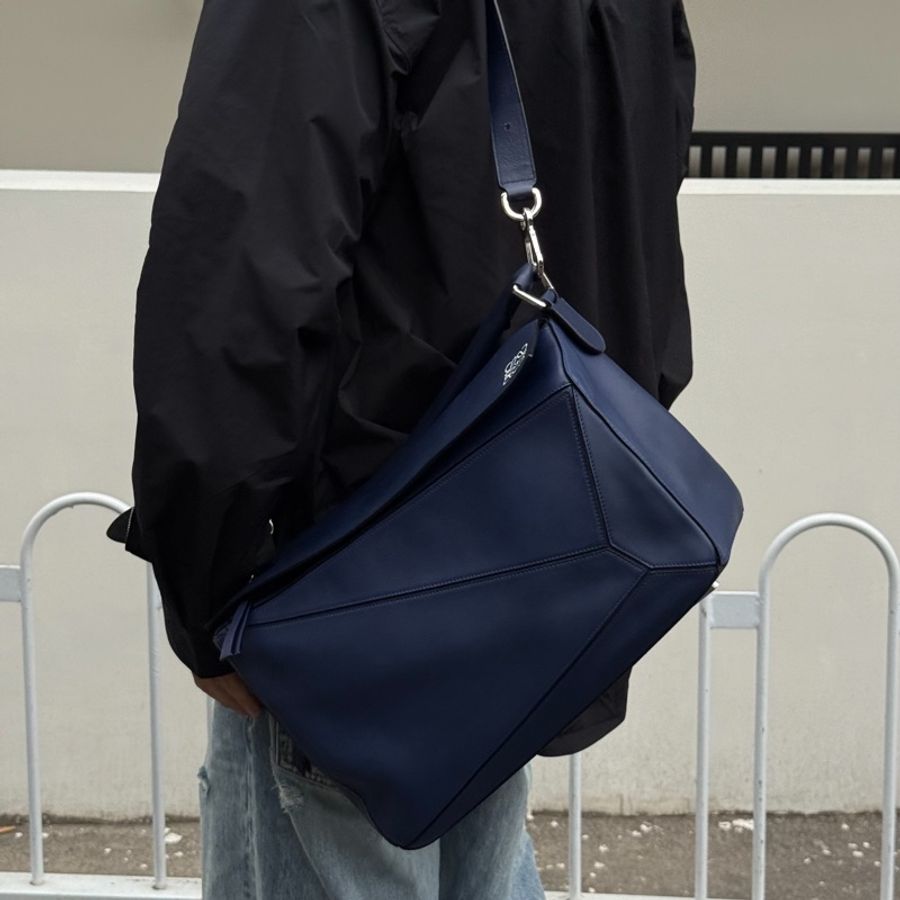 羅威LOEWE藏藍色牛皮銀釦Puzzle幾何拼接大號手提單肩斜背包B510S19X13 💙-2