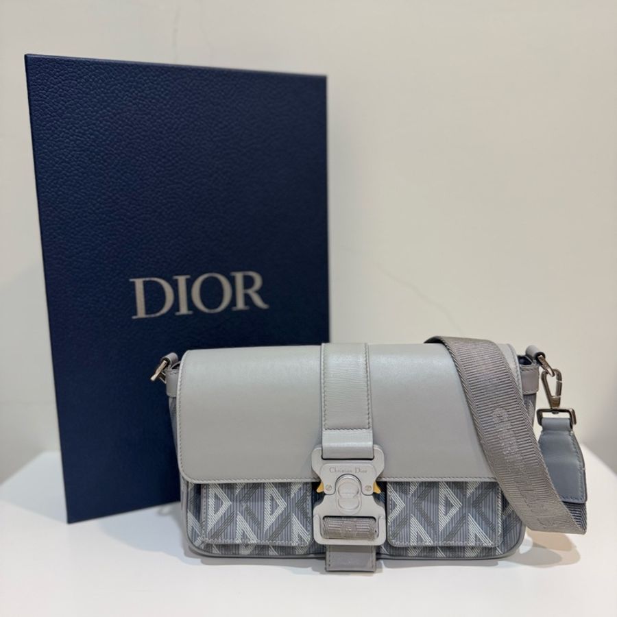 Dior 深淺灰牛皮拼 PVC鑽石紋 Hit the Road郵差包 斜背包-0