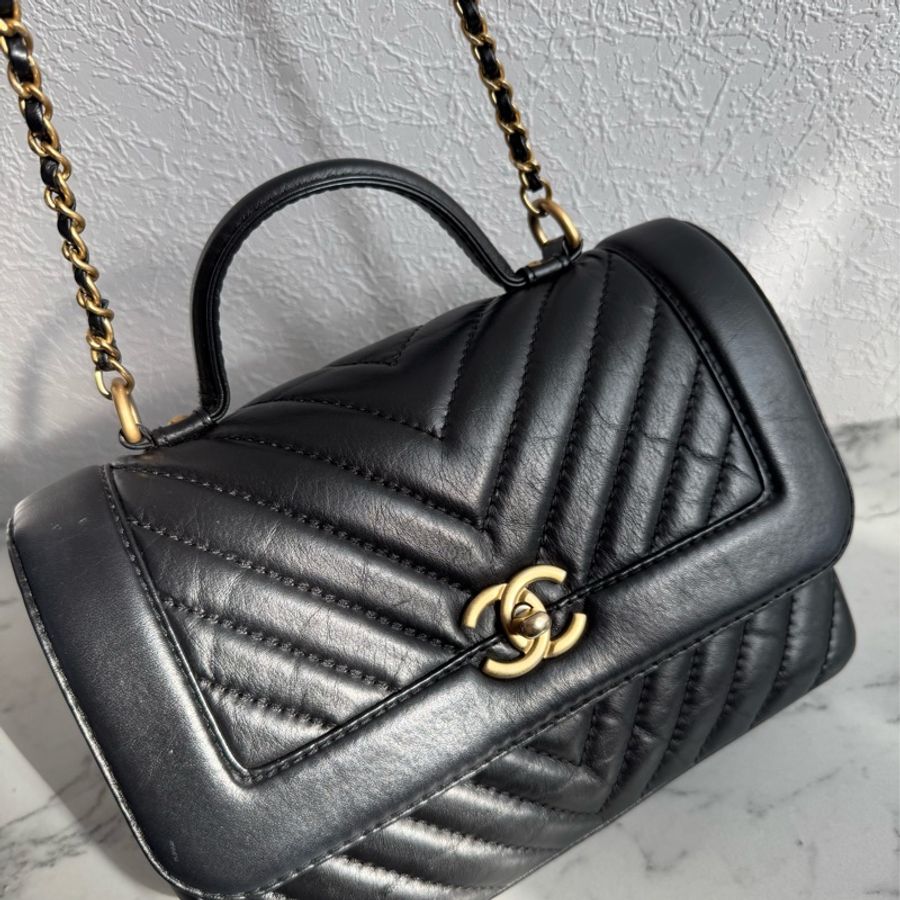 Chanel 山形紋提把鏈斜背包-9