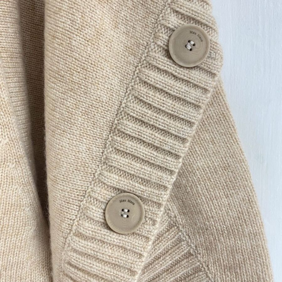 促銷品 MaxMara -Ampex蝙蝠袖毛衣 OS 版 駝色 XS M碼-1