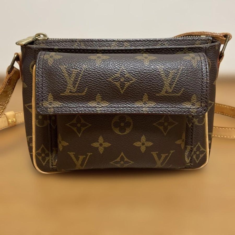 🌷Louis Vuitton 豆腐包|經典花紋✦fufu style 精品✦ 氣質款|LV豆腐包.LV協背包-10