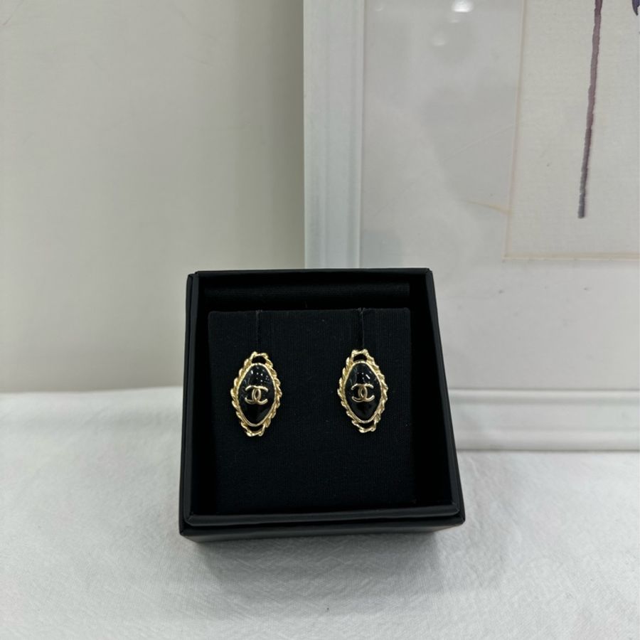 Chanel 香奈兒 24p 復古滑板黑金耳飾 耳環-1