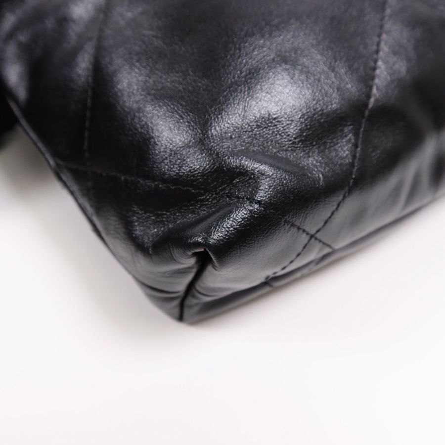CHANEL 牛皮皮革Chanel 22 Mini金扣鏈帶肩背袋-12