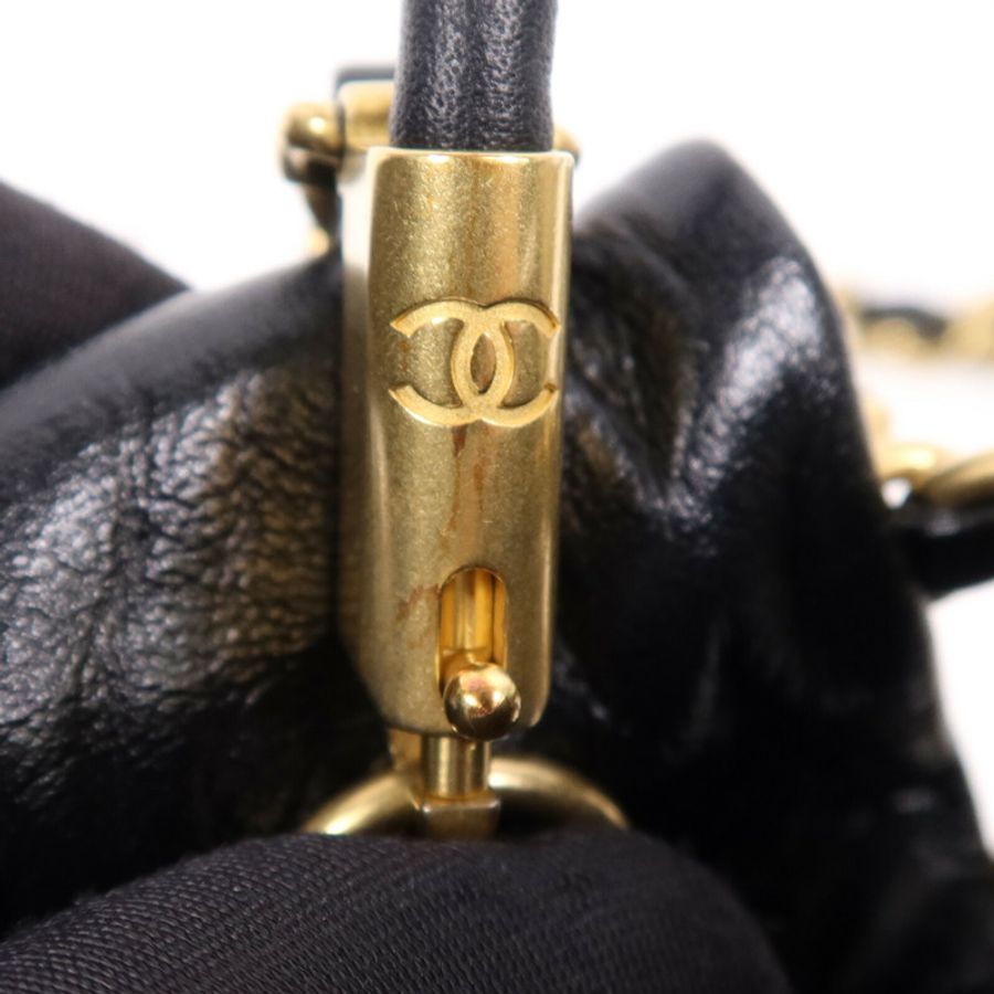 CHANEL 牛皮皮革Chanel 22 Mini金扣鏈帶肩背袋-16