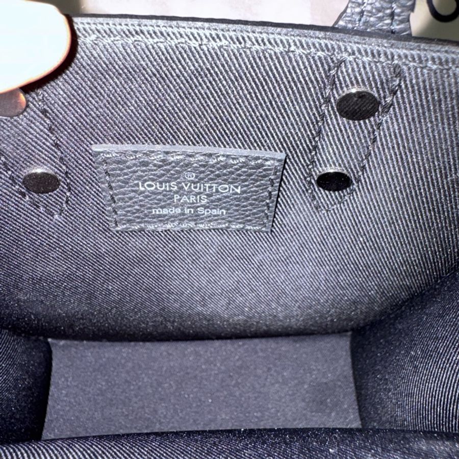 Louis Vuitton LV 日落系列 限定款黑色棋盤格琴譜包 Sac plat XS-14