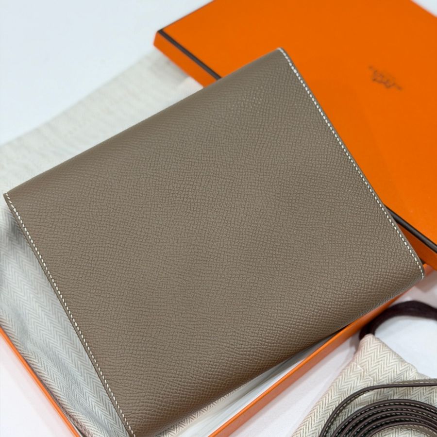 HERMES 愛馬仕 clic 16 大象灰 金扣 斜背包 肩背包 側背包 手拿包-15