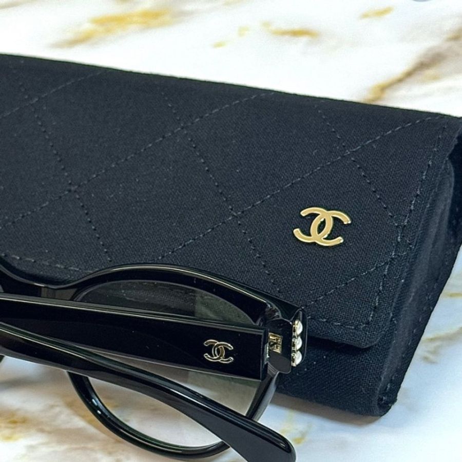 🎉新品好折扣✨Chanel 3440H Butterfly 珍珠裝飾平光眼鏡鏡框 黑金/珍珠飾邊-6