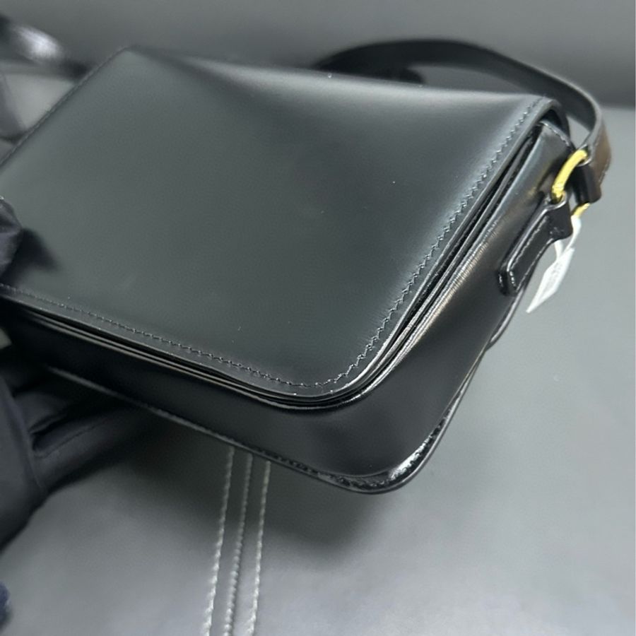Celine teen box-15