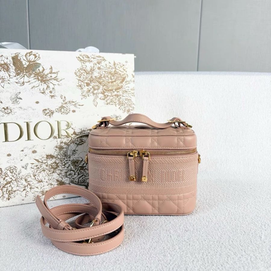Dior • Travel Vanity 粉色金釦羊皮化妝盒子包 小號-1