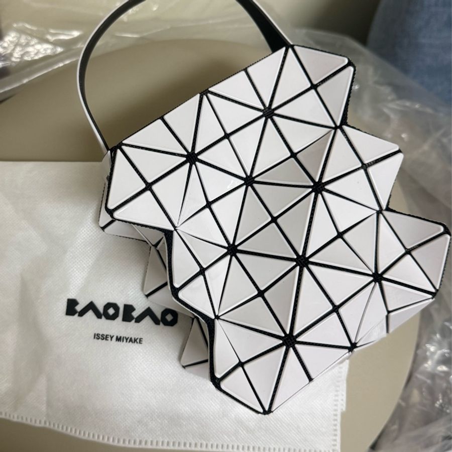 全新 三宅一生 Issey miyake BAO BAO beyond 迷你包-0