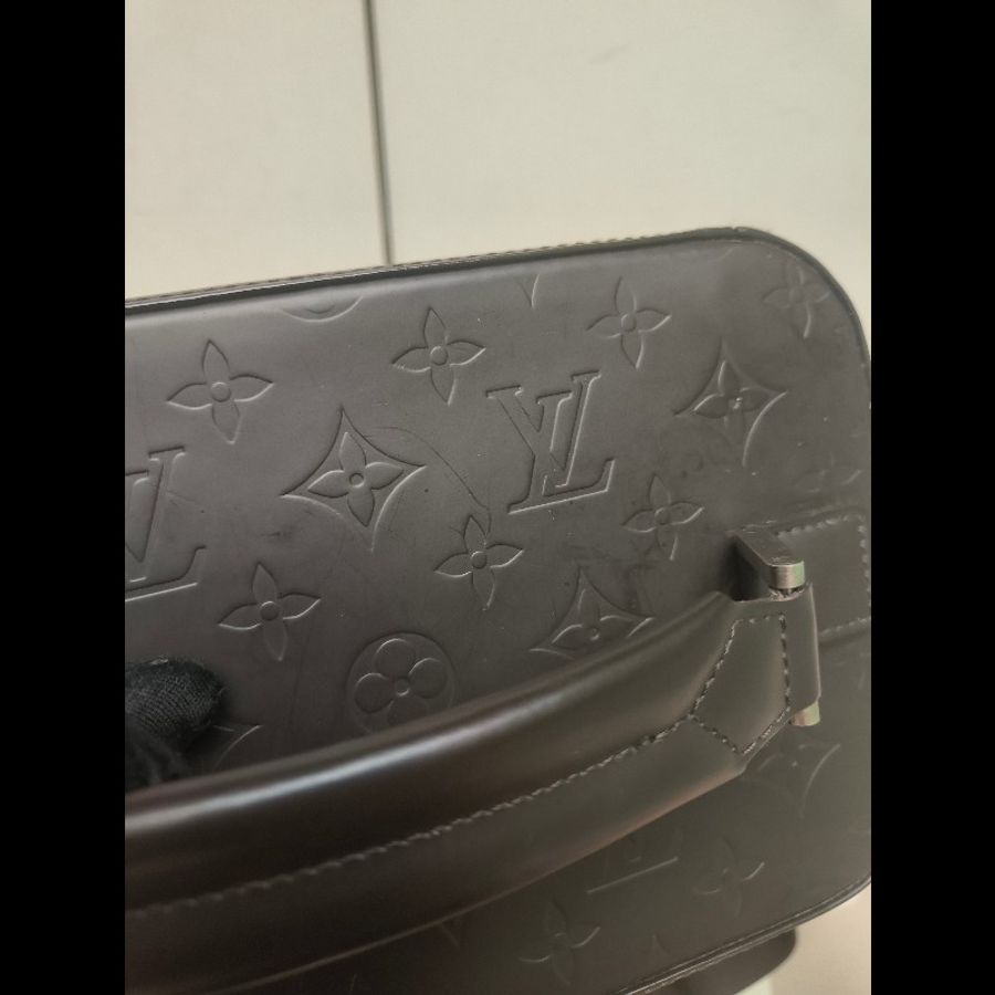 ✈️老闆出國不在‼️狂降甜價至4/5(原18800)㊣✨Louis Vuitton✨(附防塵袋)路易威登 LV 可可色 壓紋 老花 壓釦 相機包 肩背包/二手精品/二手包/保證正品🌳二手樹屋🌳-27