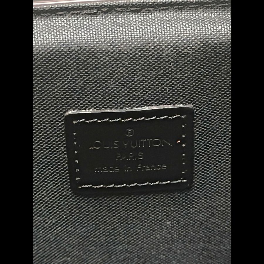 ✈️老闆出國不在‼️狂降甜價至4/5(原18800)㊣✨Louis Vuitton✨(附防塵袋)路易威登 LV 可可色 壓紋 老花 壓釦 相機包 肩背包/二手精品/二手包/保證正品🌳二手樹屋🌳-57
