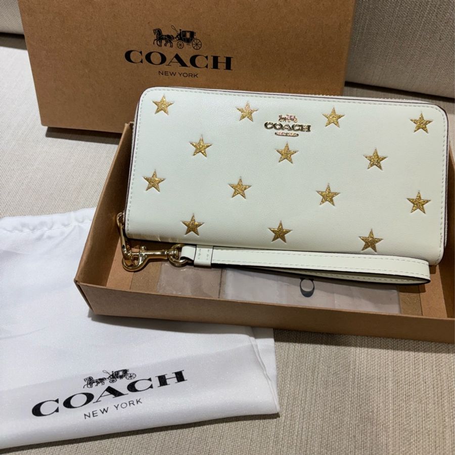 COACH 經典馬車LOGO 金色星星印花圖案 12卡拉鍊長夾 白色-8