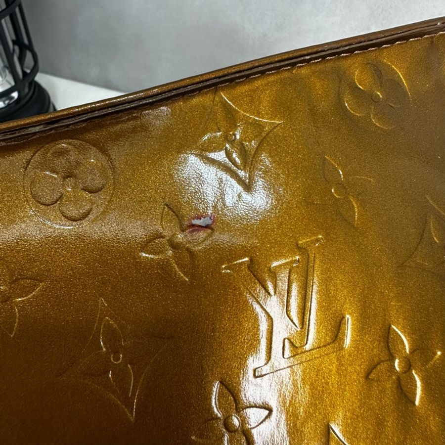 Louis Vuitton 亮面漆皮手提包-26