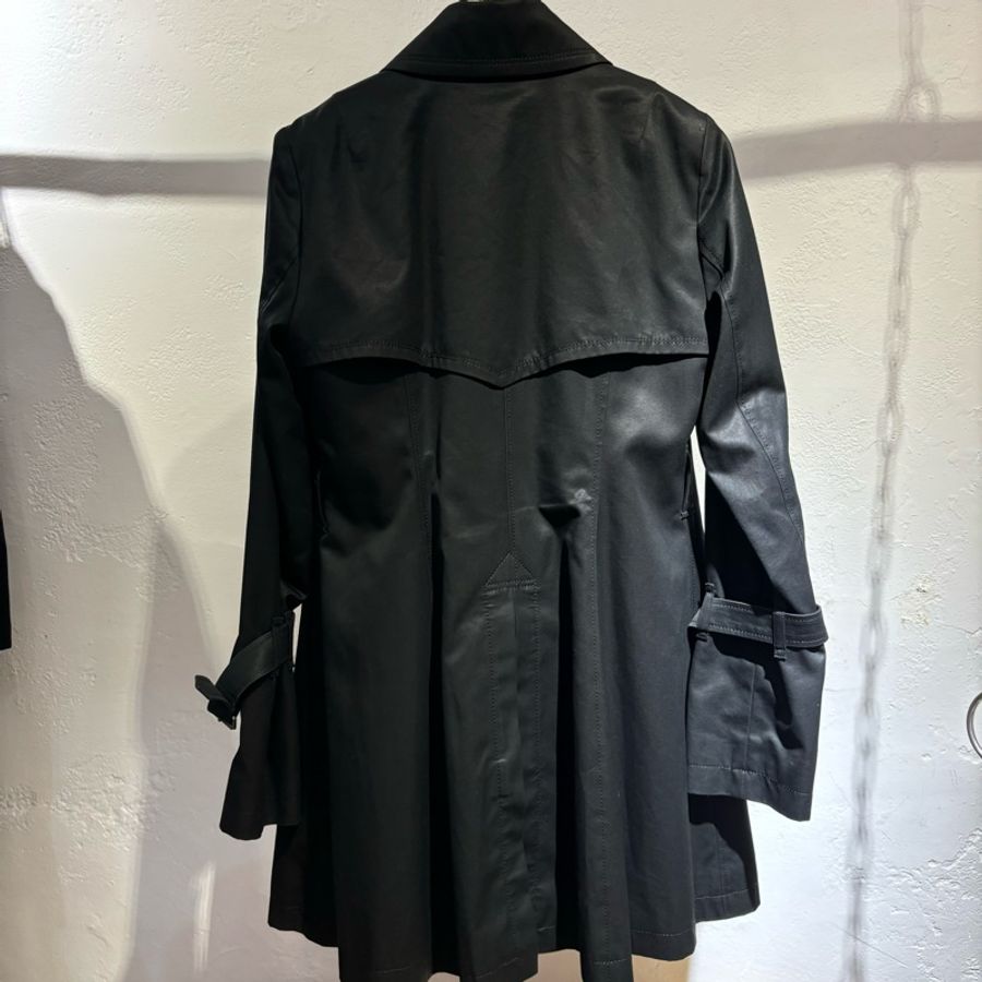 Burberry Blue Label藍標 黑色風衣(無腰帶)-2