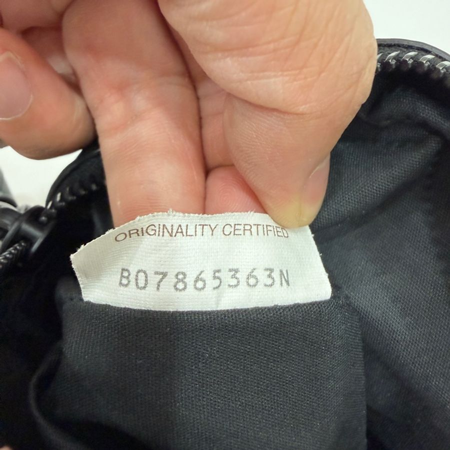 Bottega Veneta BV 黑色 手機袋 手機包 相機包 斜背包 肩背包 側背包 小廢包 腰包 胸包 胸口包-21