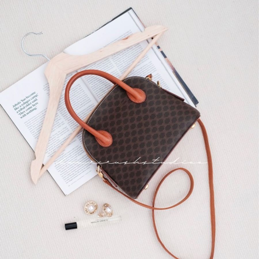 Celine 中古凱旋門老花貝殼包 斜挎包Alma BB-1