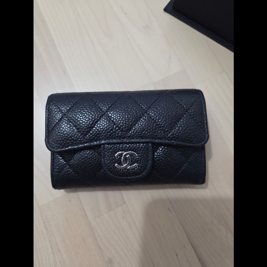 Chanel card holder-6