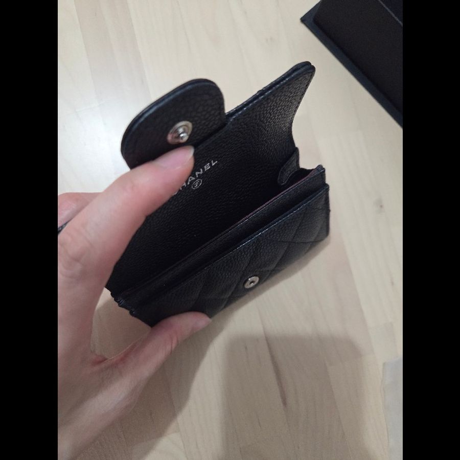 Chanel card holder-9