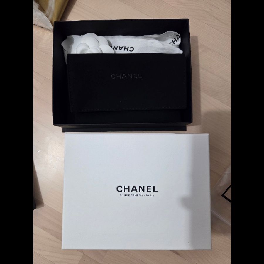 Chanel card holder-11