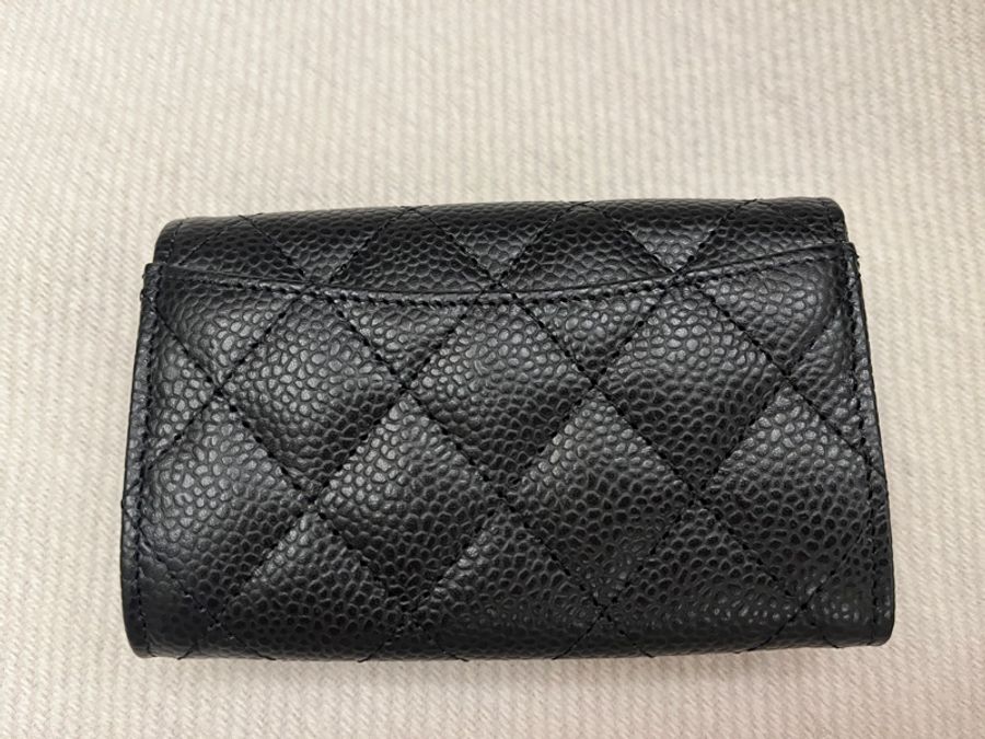 ［已售出］Chanel 香奈兒 經典 荔枝牛皮 魚子醬 單層 卡包 黑銀 AP0214-3