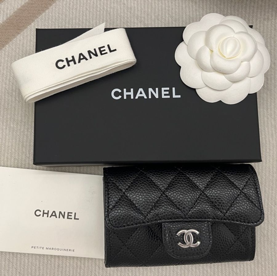 ［已售出］Chanel 香奈兒 經典 荔枝牛皮 魚子醬 單層 卡包 黑銀 AP0214-10