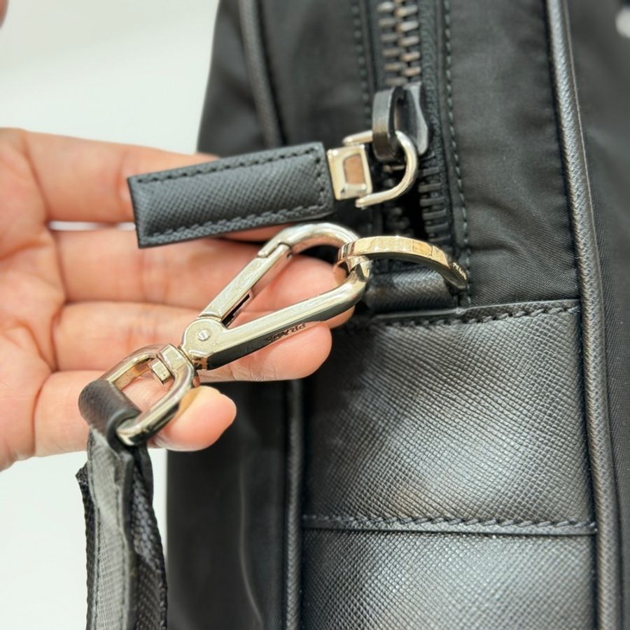 PRADA 黑色 尼龍 公事包 手提包 肩背包 側背包 斜背包 電腦包 文件包-32