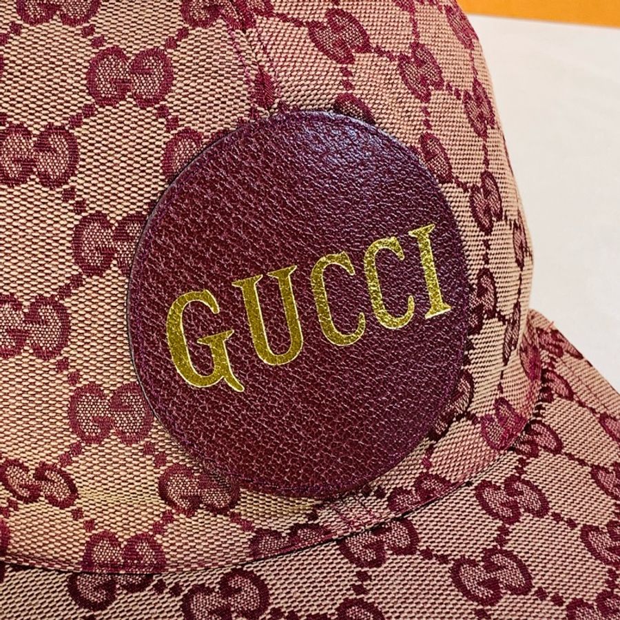 ‼️全台最甜 ✨閒置未使用 Gucci 古馳滿版老花皮牌棒球帽 老帽-2