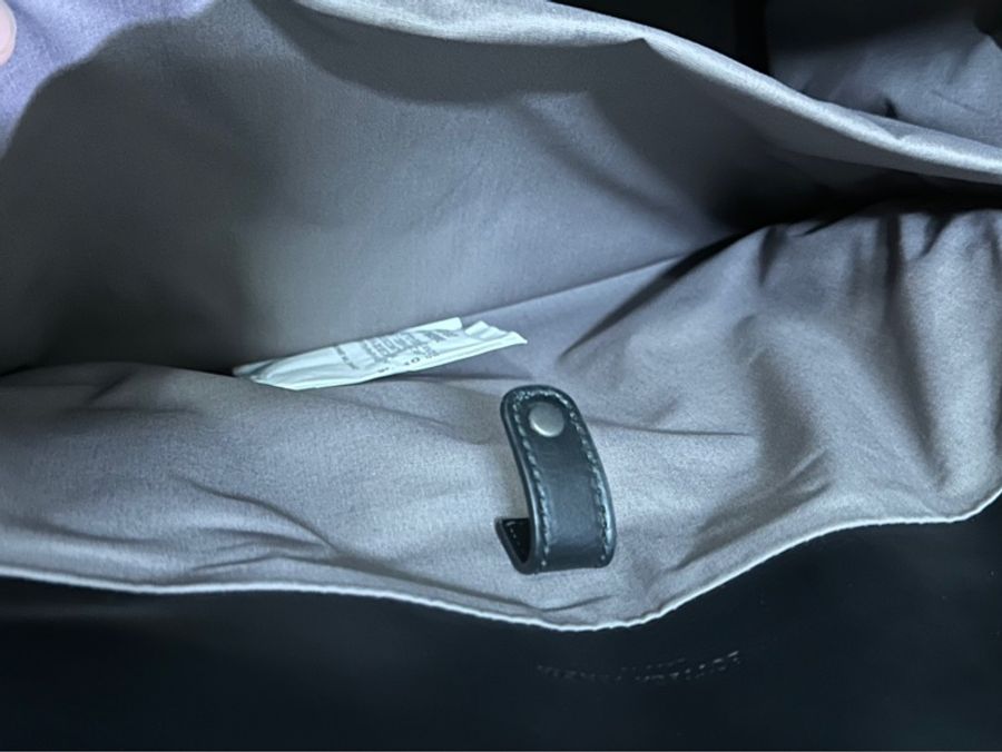 Bottega Veneta BV黑色旅行袋-17