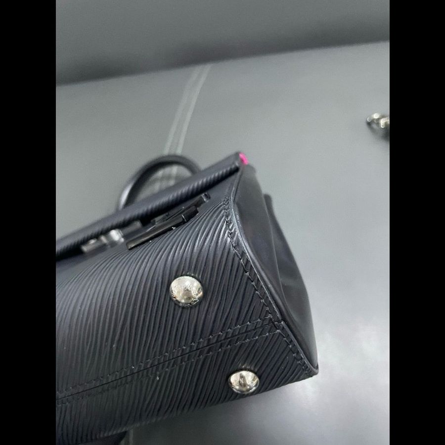 LV 新款 Cluny mini-13