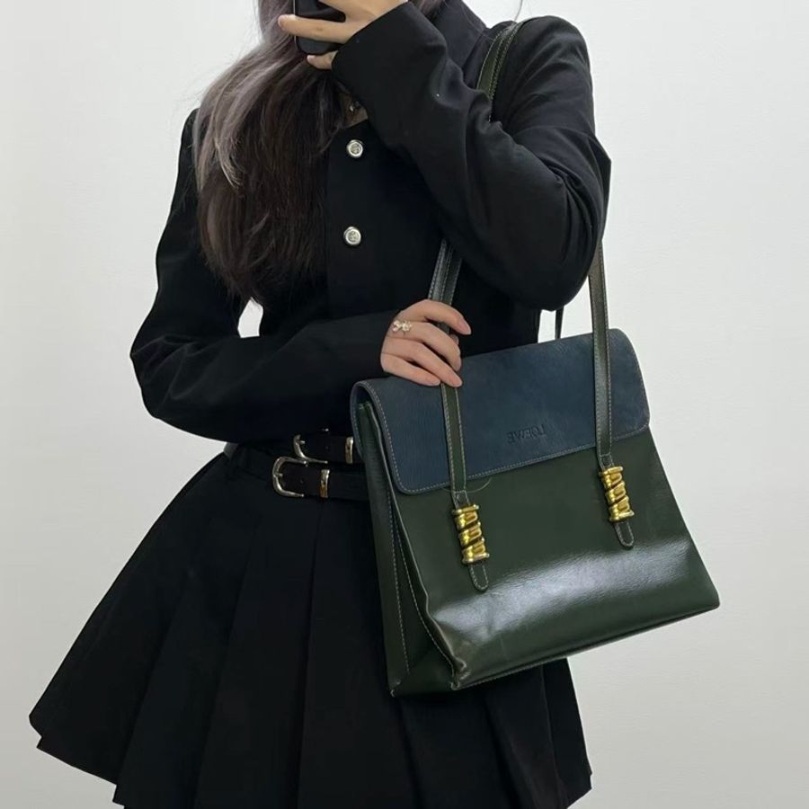 「JL精品代購」Loewe綠藍拼色蛇骨單肩公文包-1