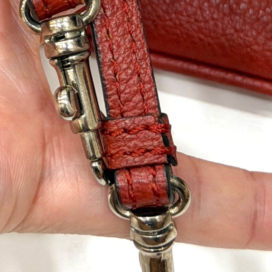 LOEWE Anagram 迷你 紅色 鎖頭 牛皮 斜背包 側背包 肩背包 側背包 長夾 皮夾 錢包 手拿包 晚宴包-20