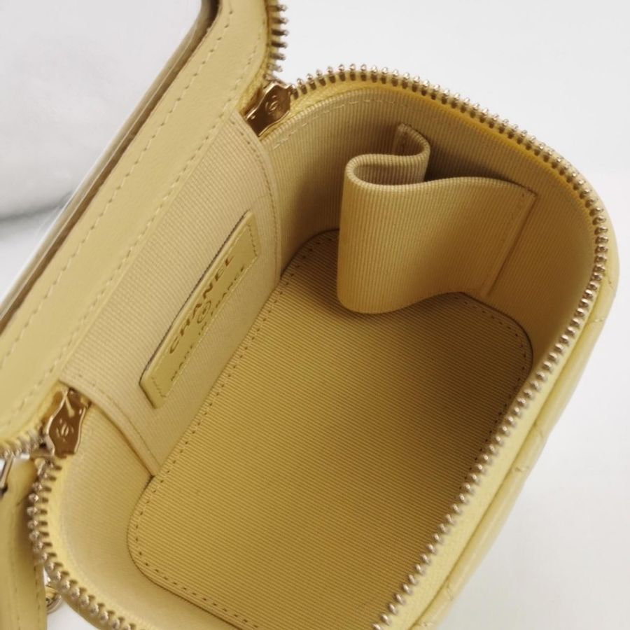 Chanel Vanity Case羊皮純色菱格絎縫雙C標識單肩包斜挎包-6
