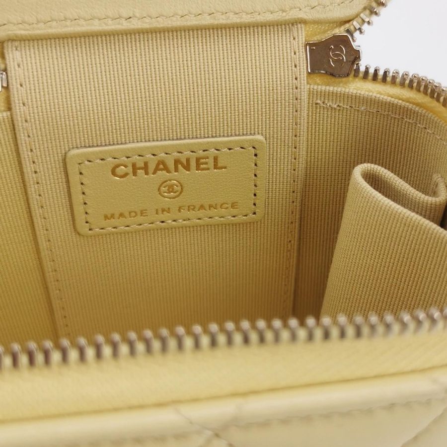 Chanel Vanity Case羊皮純色菱格絎縫雙C標識單肩包斜挎包-7
