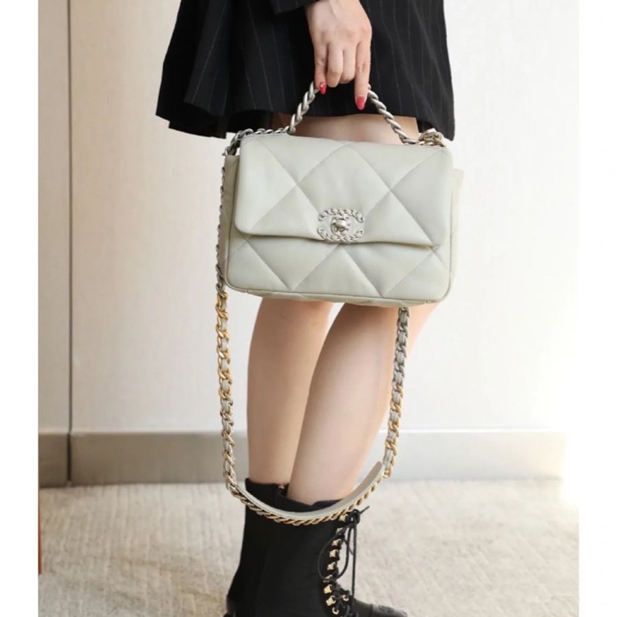 全新全配芯片款🌟#chanel #淺灰色 #銀扣 #19bag #小號-2