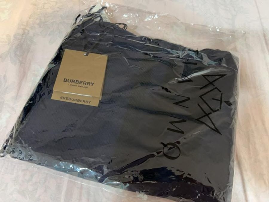 Burberry寬版經典格紋圍巾-藍-2