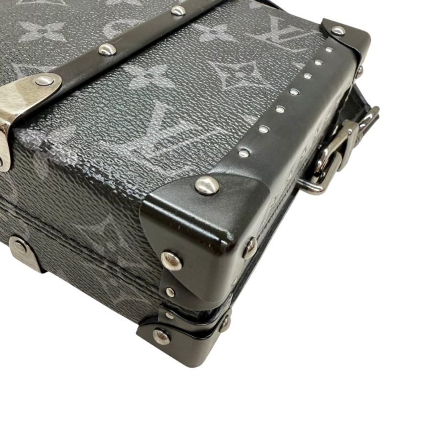 Louis Vuitton -黑灰色銀釦 Neo Wallet Trunk 硬殼斜背包-8