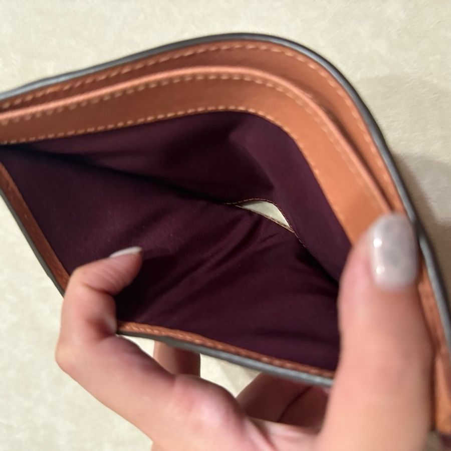 Tory Burch Robinson 撞色迷你錢包限量粉色-4