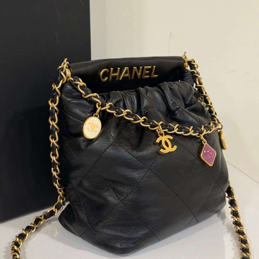 #專櫃近20萬 #99新閒置 香奈兒23p小福袋22bag寶石糖果吊墜❤️‍🔥-18