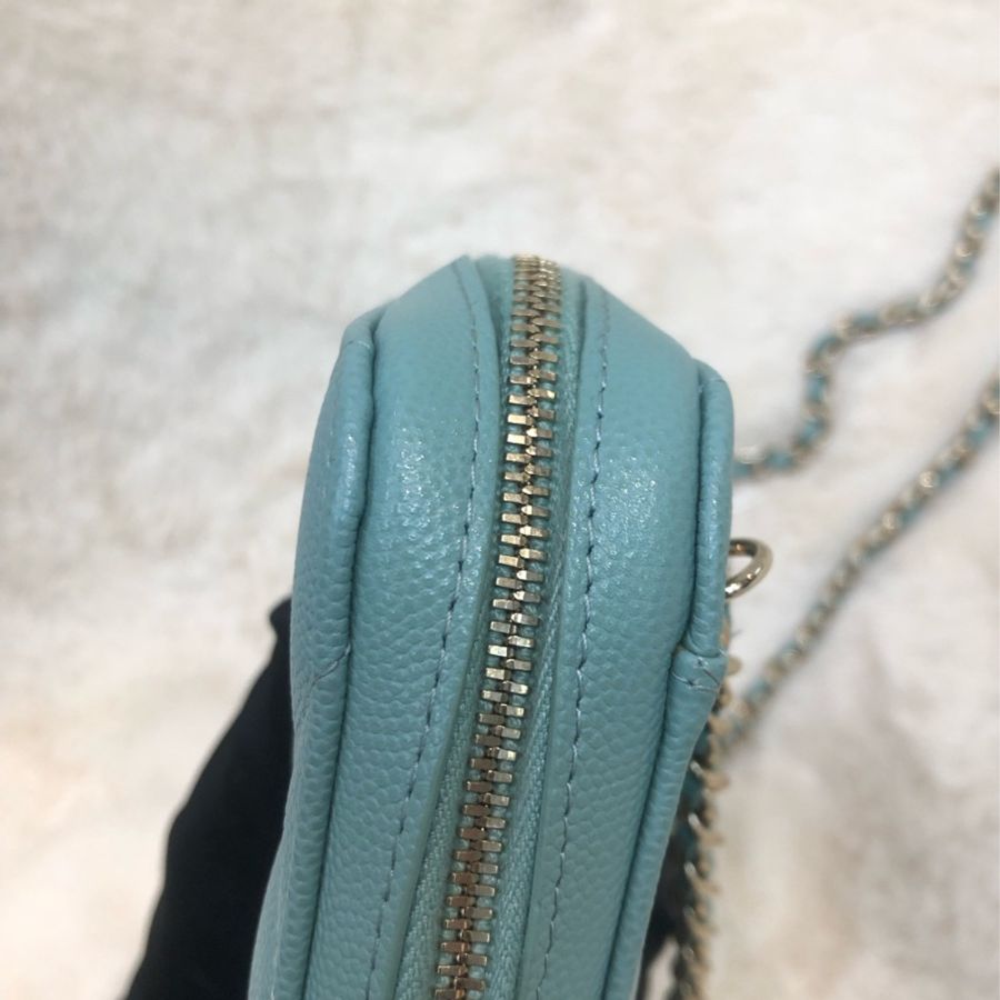 Chanel 湖水綠手機袋 XB883-14