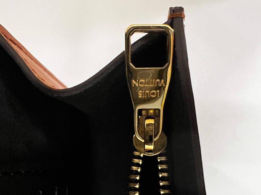 LV 雙色原花Dauphine金釦WOC斜背鏈包M68746-17