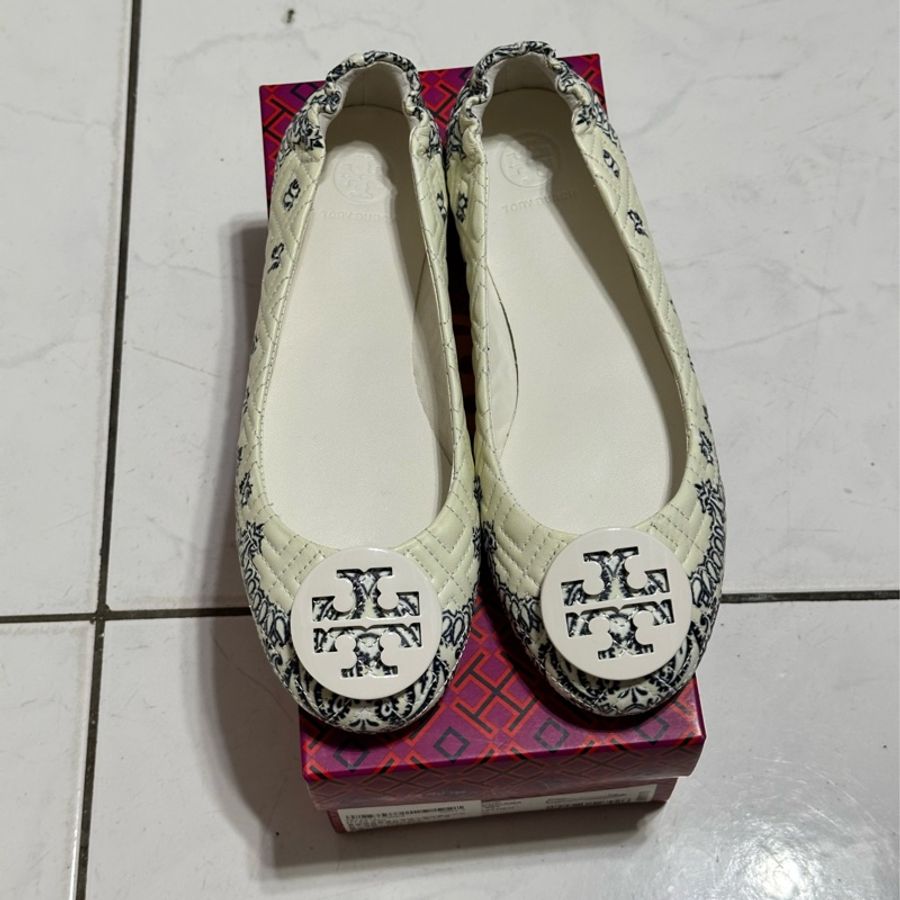 TORY BURCH 藍花紋 娃娃鞋 尺寸7-1
