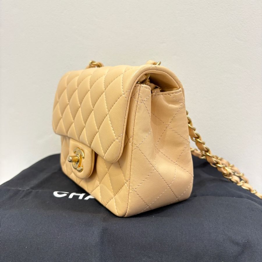 Chanel 奶茶色羊皮方胖子-2