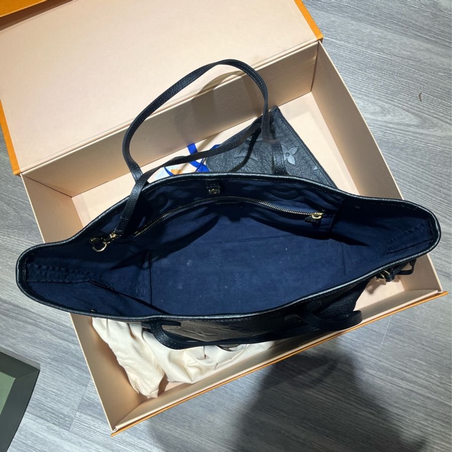 Louis Vuitton NEVERFULL質感素色牛皮托特包-黑-2