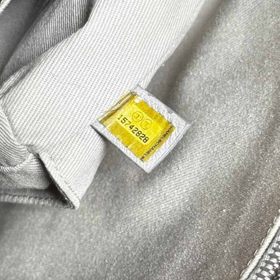 （極新 超稀有⏰） Chanel 皺紋牛皮 大飛機包 專櫃35萬！-15