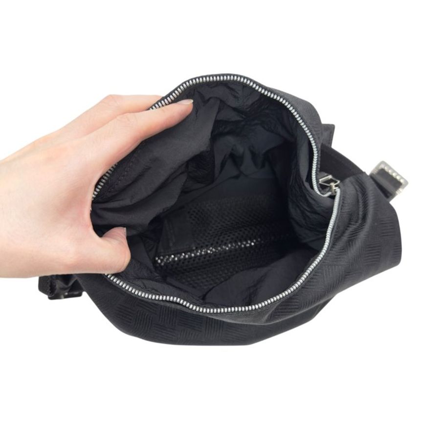 BOTTEGA VENETA Trekking 肩背包-16
