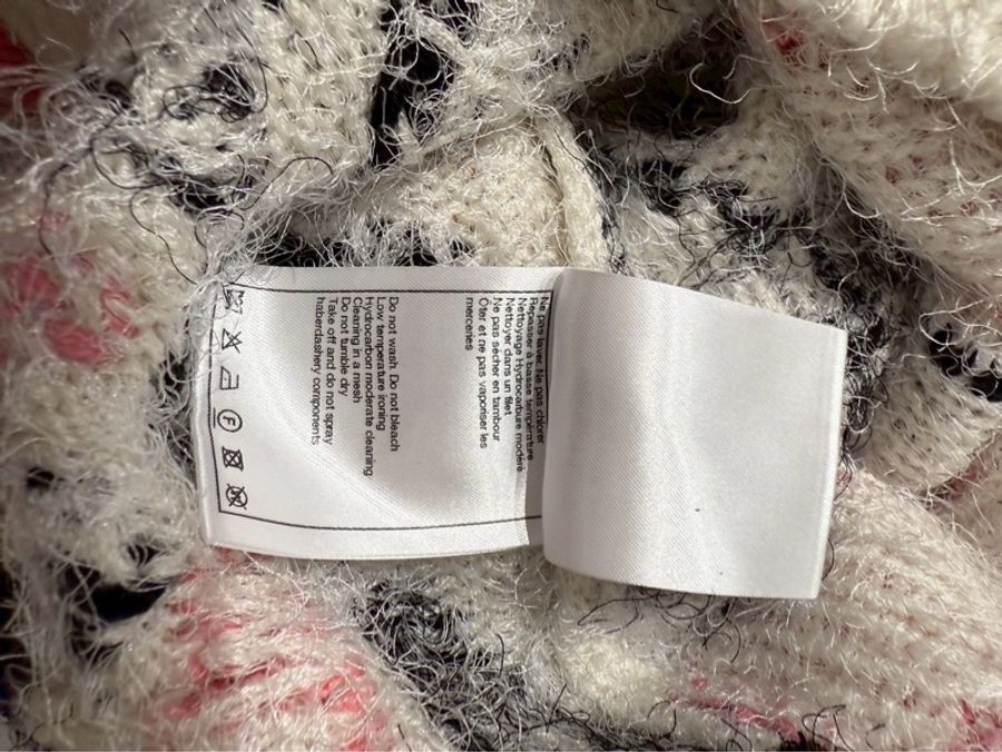 CHANEL 23K 白粉山茶花針織毛衣 40碼-11