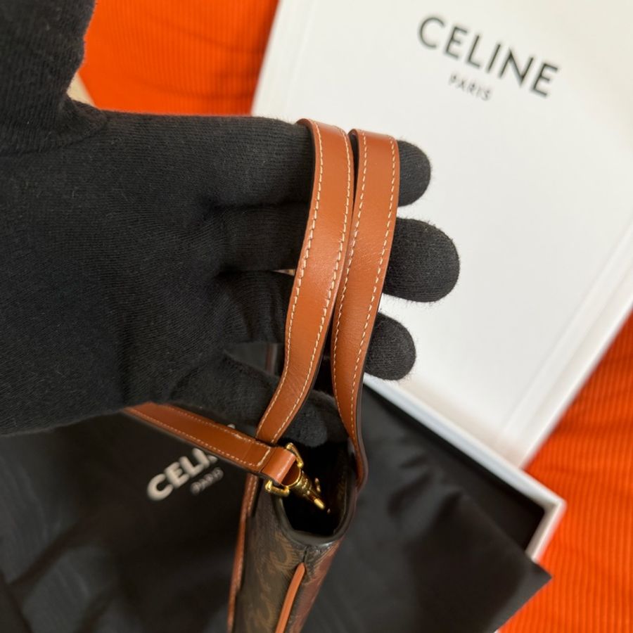 #25年新款 #附盒袋 Celine 凱旋門手機包-7