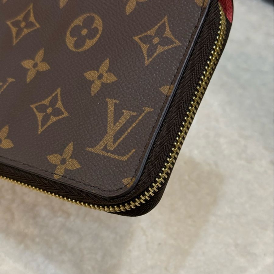 (情人節限量款 💗)Lv愛情鳥老花拉鍊長夾-9