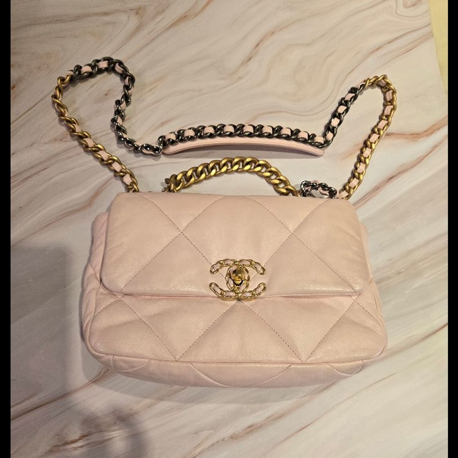 Chanel 19 口蓋包櫻花粉淺粉色26cm晶片款-0
